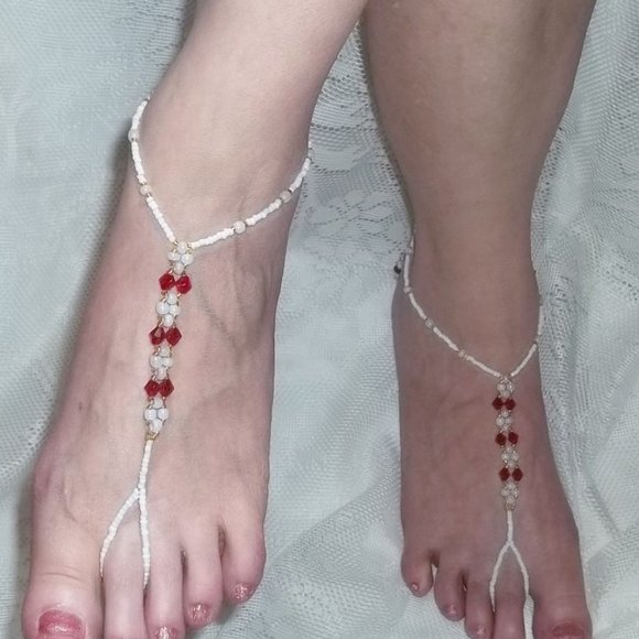 Handcrafted Red Crystal Barefoot Sandals Size 6-9 - Picture 1 of 4